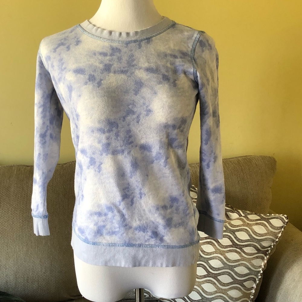 American eagle size S sweatshirt  blue white